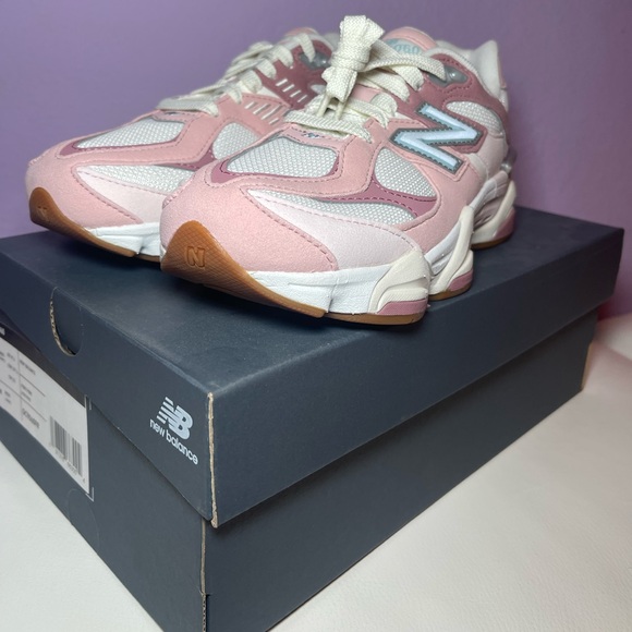 New Balance 9060 - Picture 4 of 5